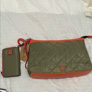 Steve Madden Quilted Olive and Orange Toiletry Bag Set